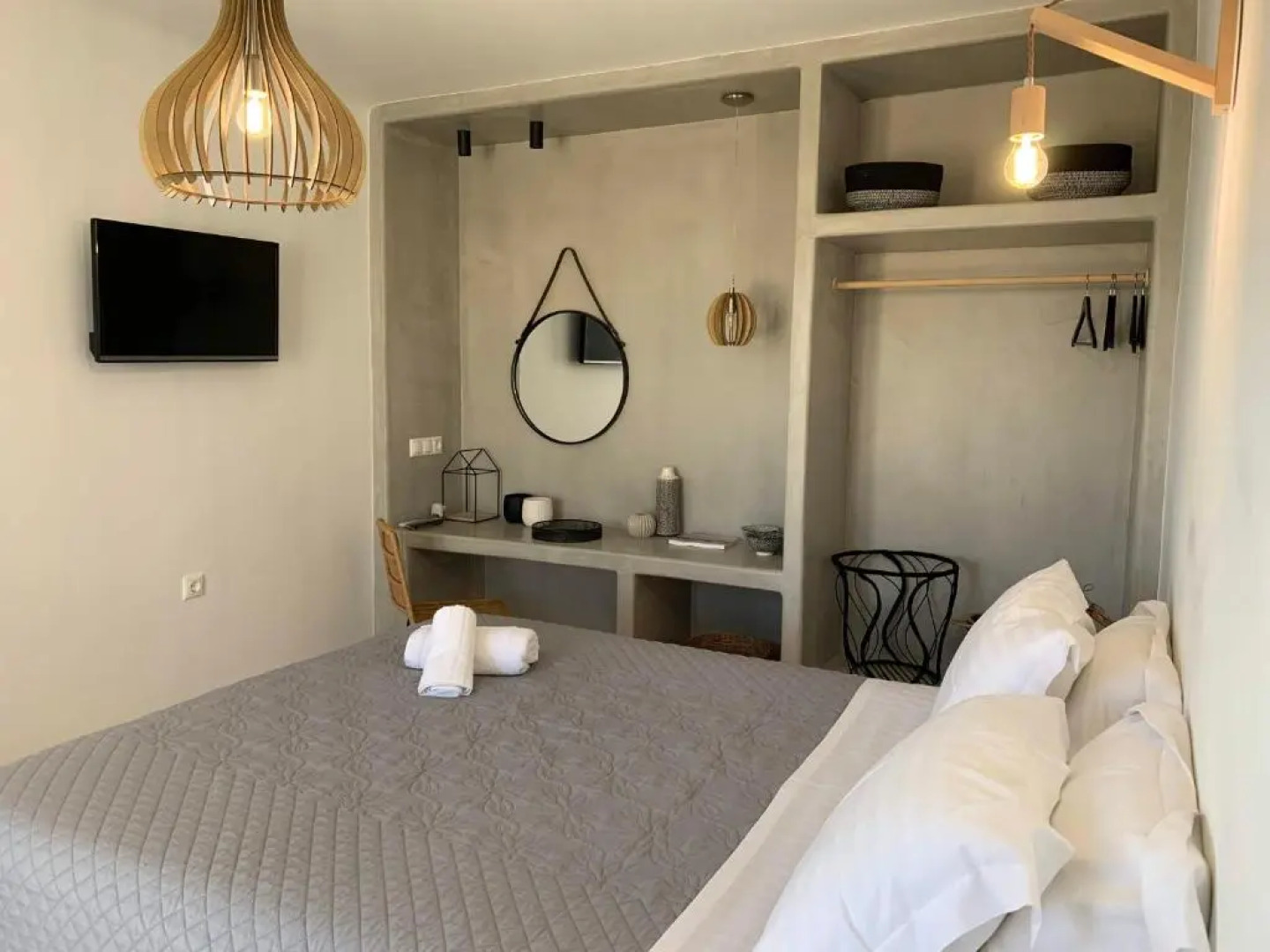 Mykonist Merchia Beach Villas & Suites