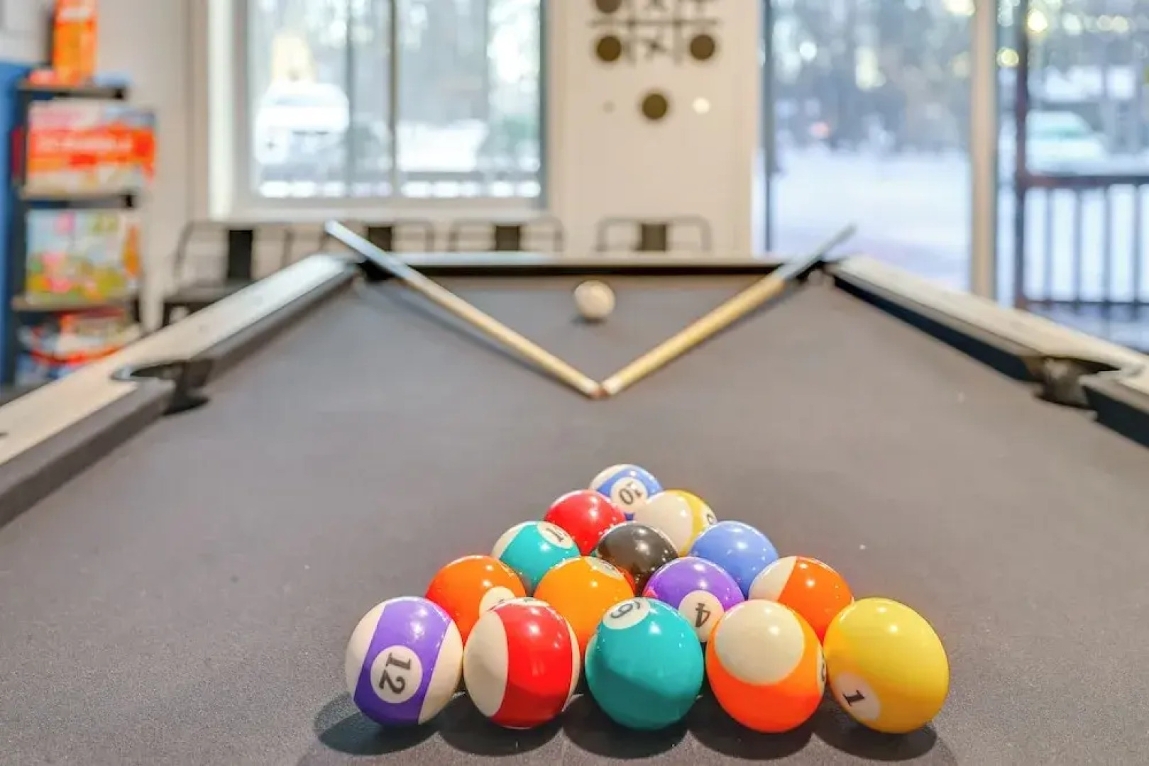 < 7 Mi to Slopes: Inviting Pocono Mtn Retreat!