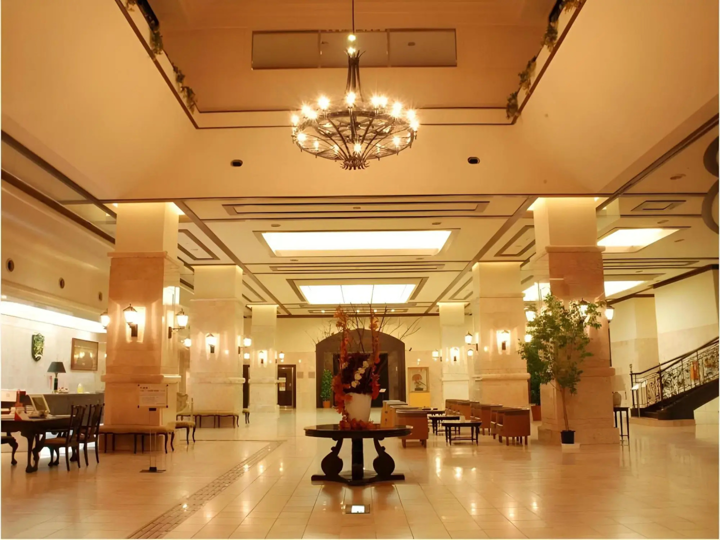 Royal Tainai Park Hotel