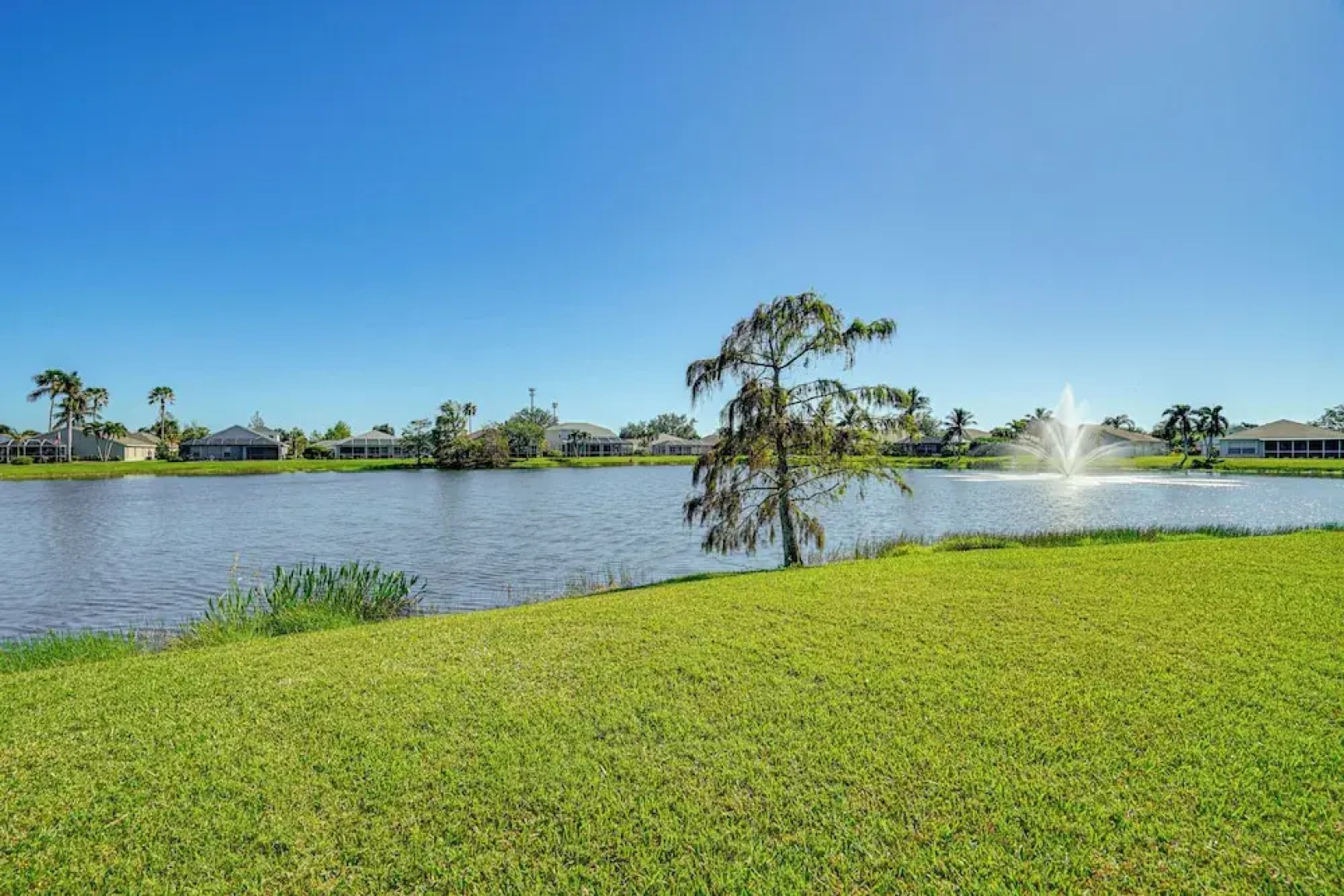 Sunny Fort Myers Home w/ Heated Pool!
