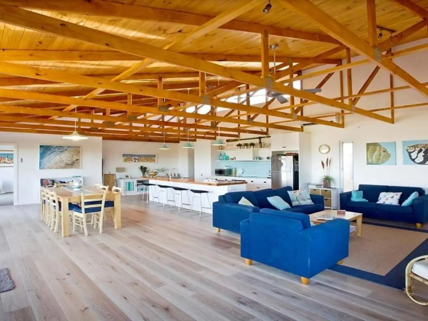 Stones Throw - 26 River View Drive