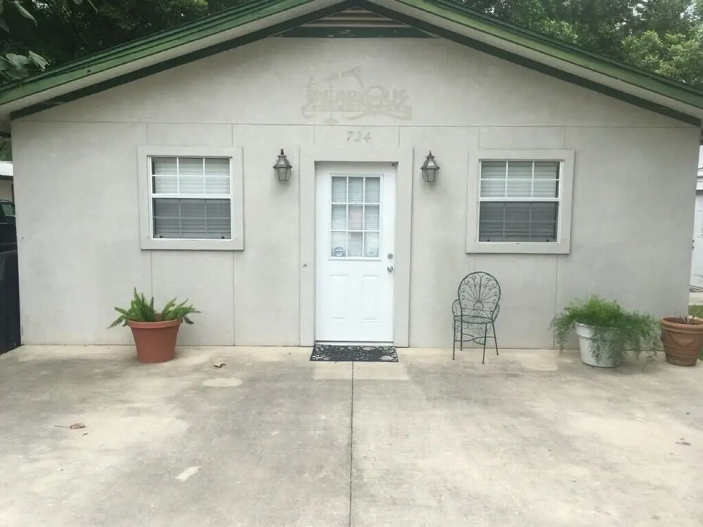 Scriv's River Haus