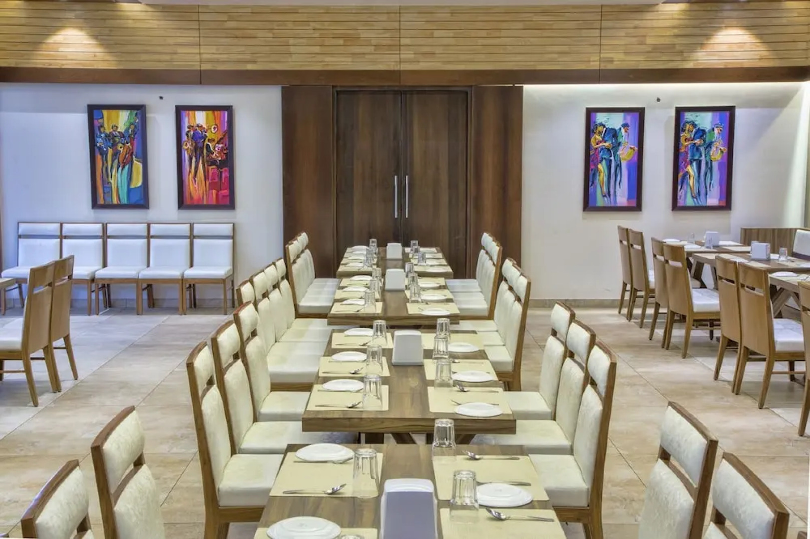 Palette - Hotel Deepali Palace