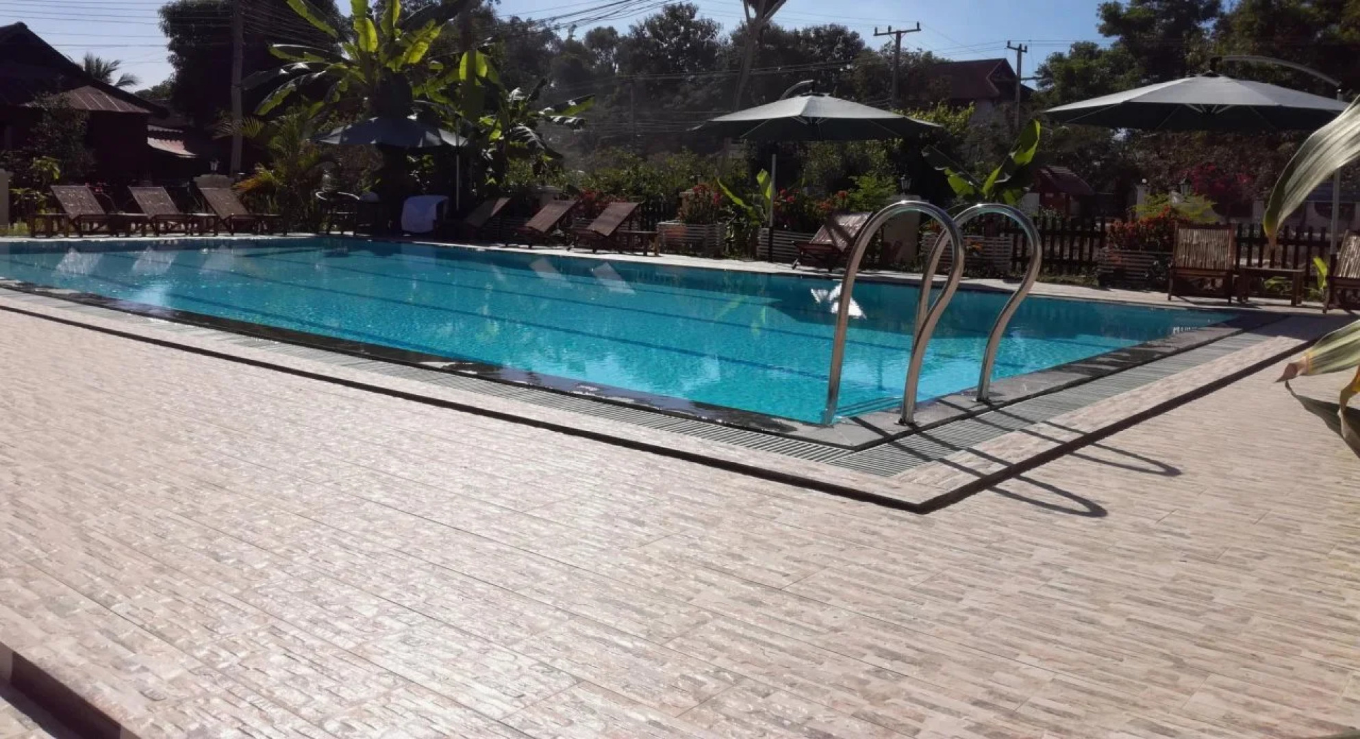 Senesothxeune Hôtel