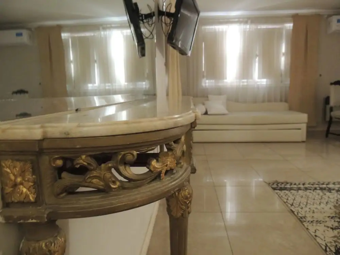 GM Rooms Rental Suites