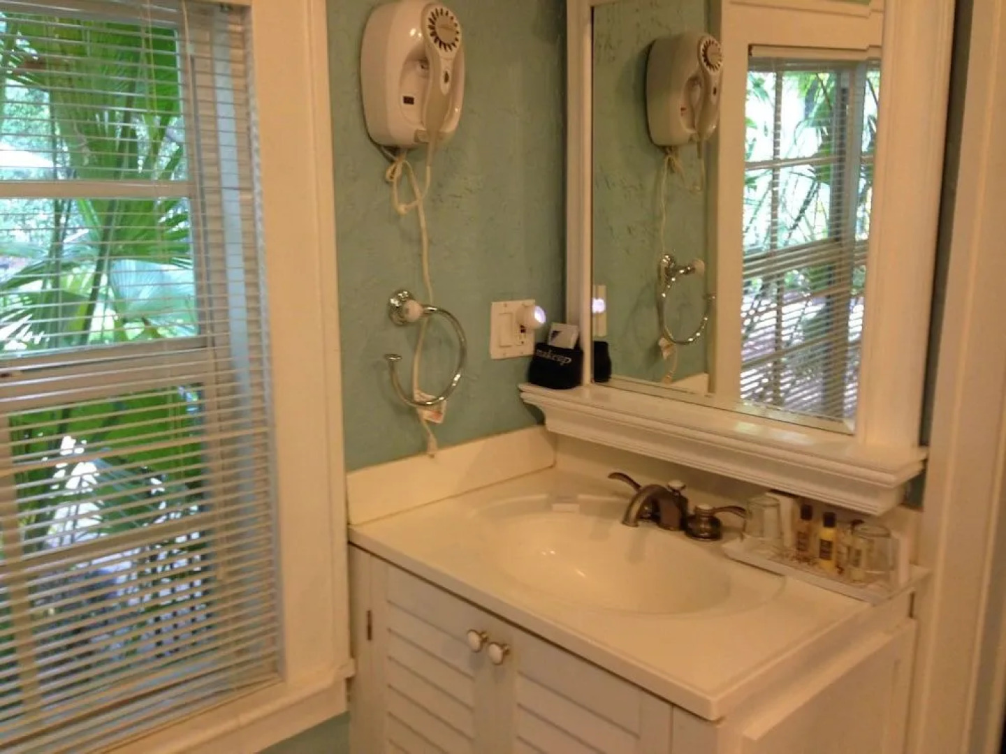 The Mango Inn Bed & Breakfast