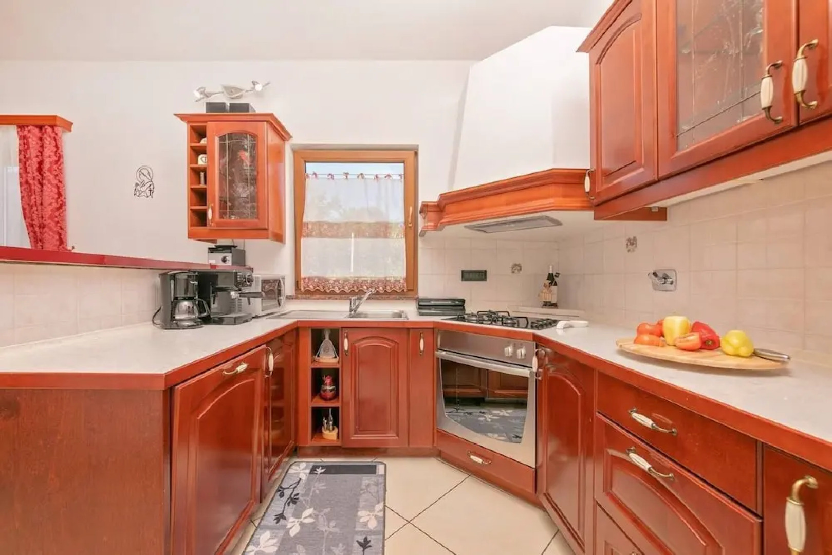 Charming 6-bed Villa in Vižinada