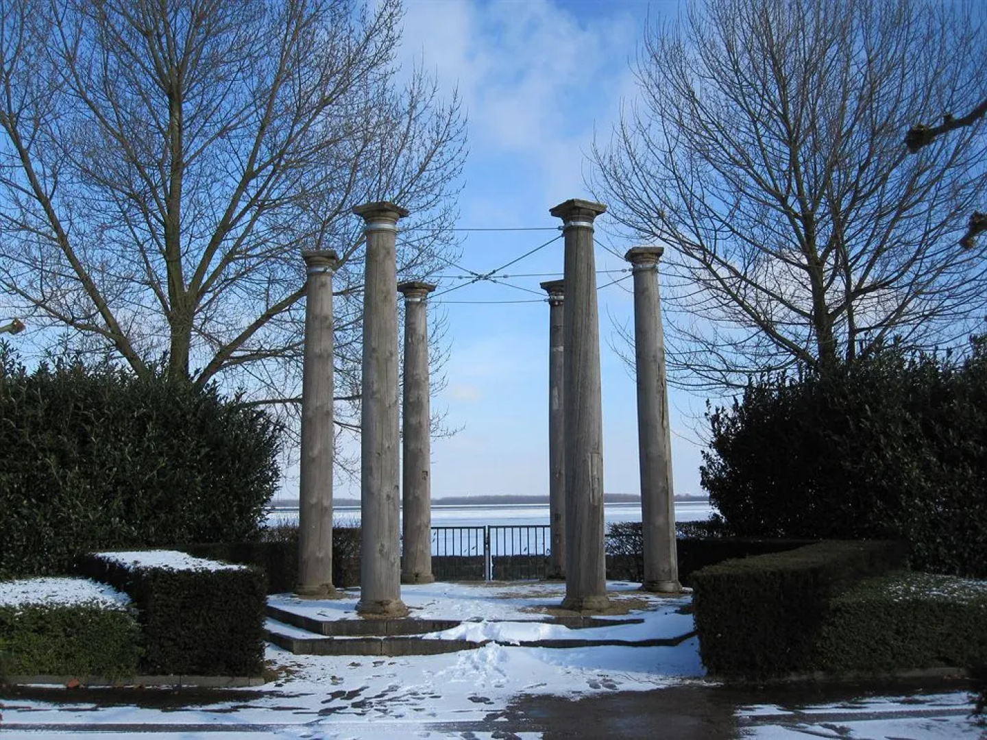 Hampshire Hotel - Newport Huizen