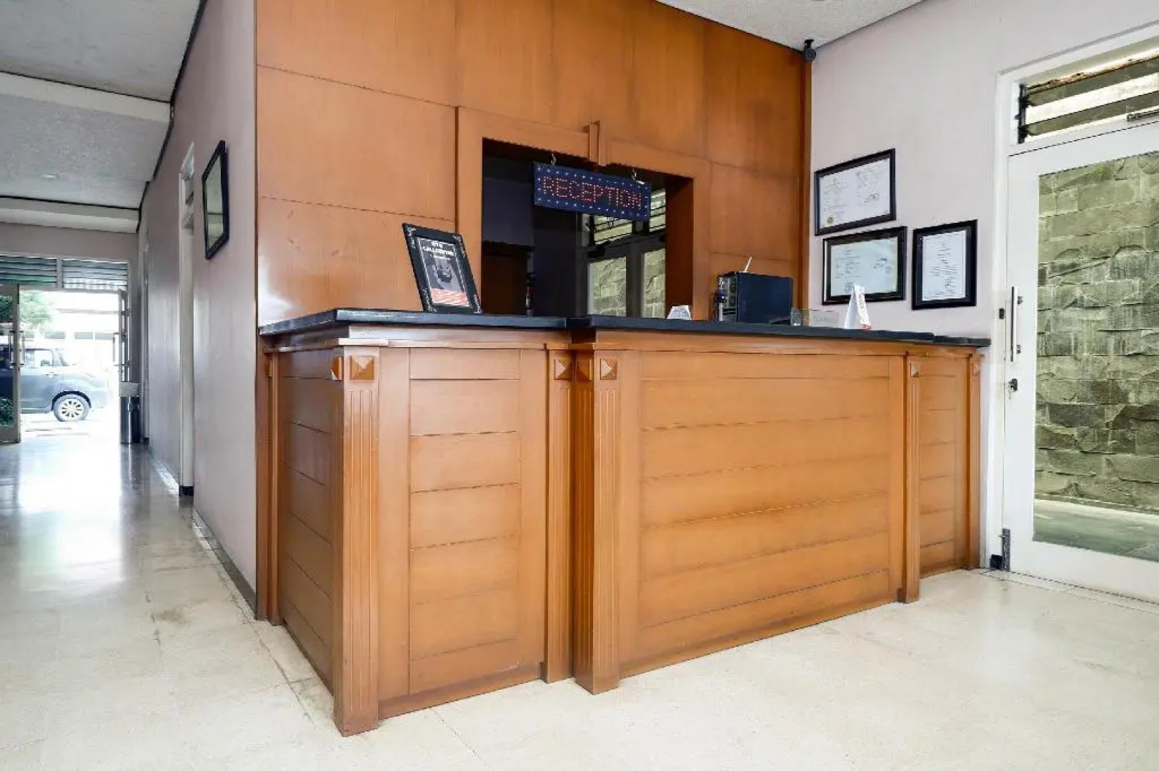 OYO 1843 Cahya Nirwana