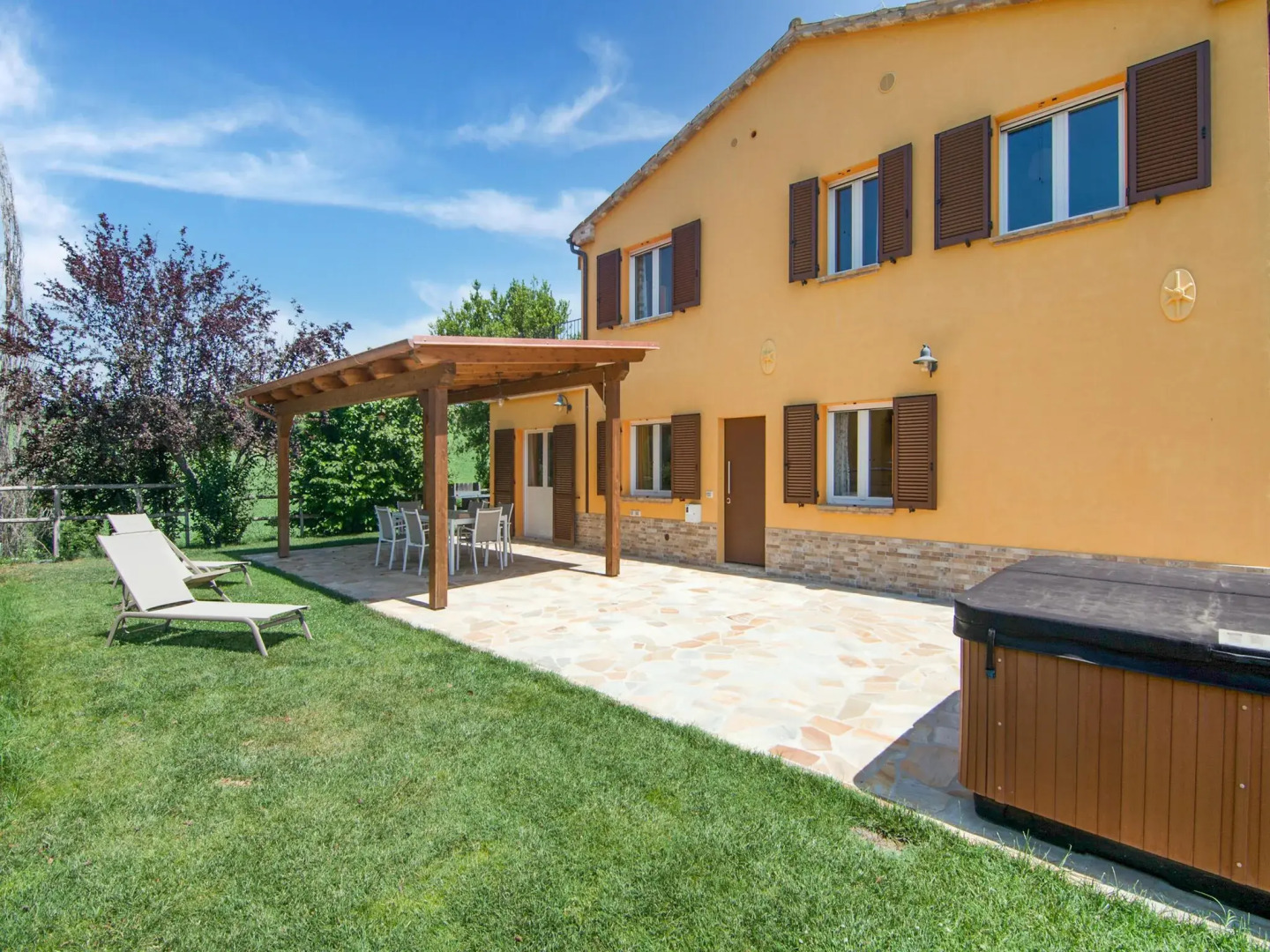 Holiday Home in Marche region with Private Swimming Pool