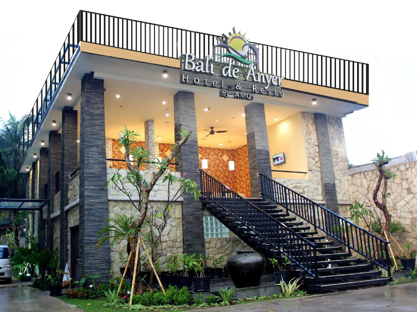Bali de Anyer Hotel & Restaurant