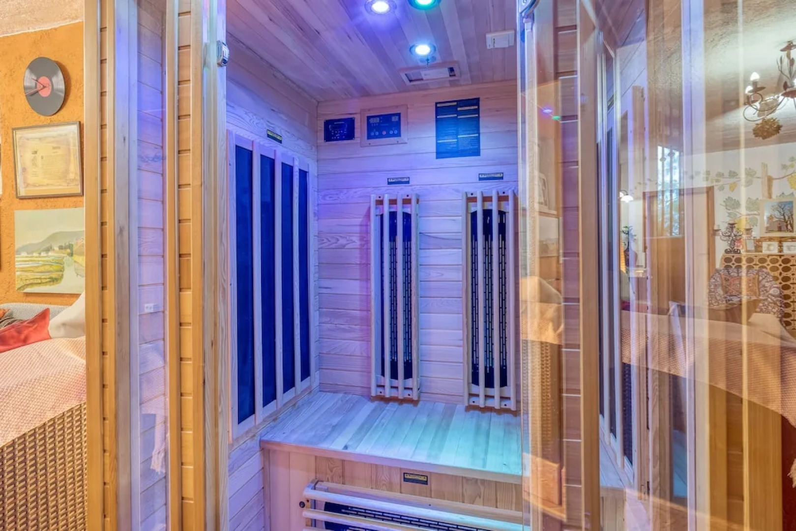 Pool House Ančka  in Marezige