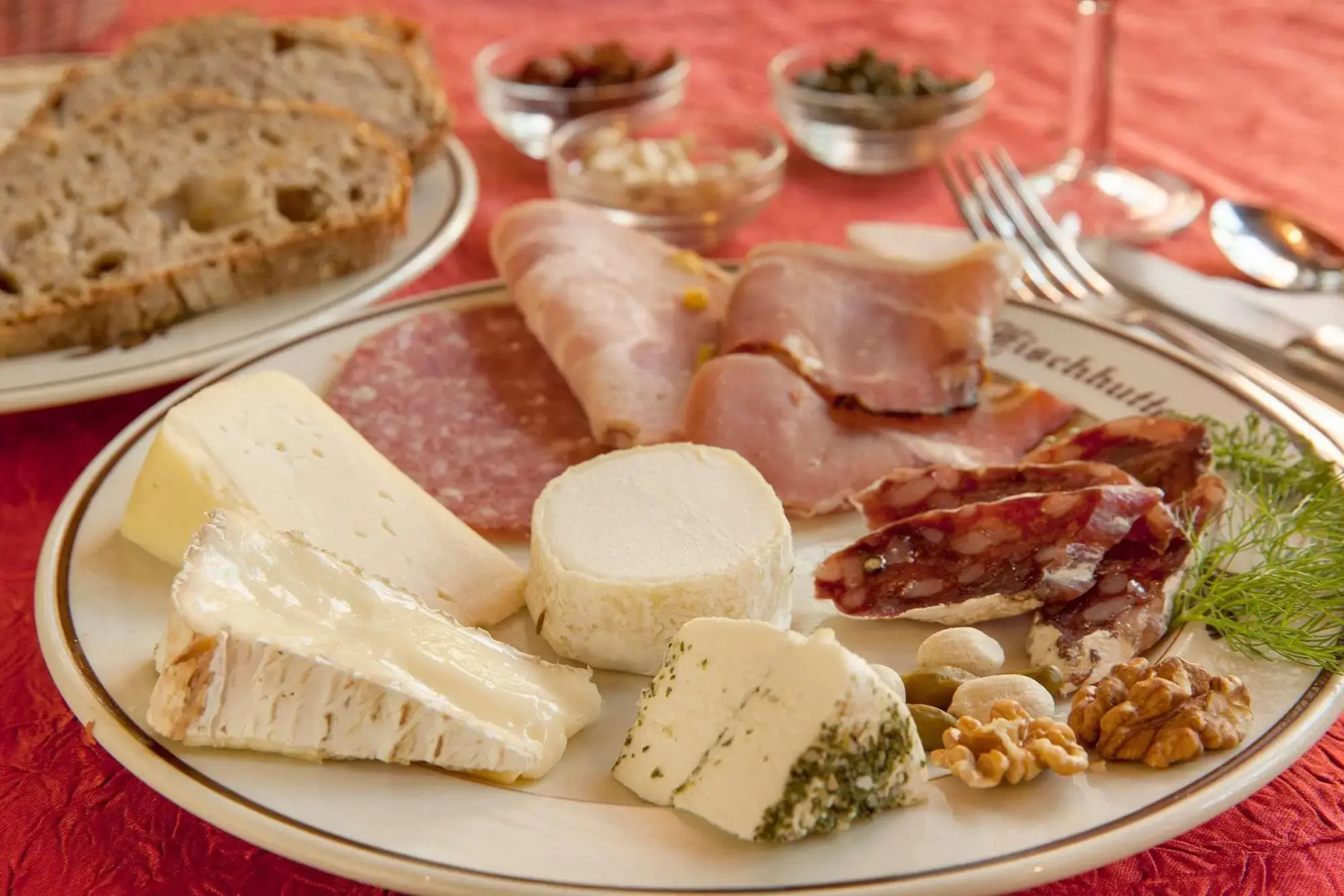 La Fischhutte, The Originals Relais