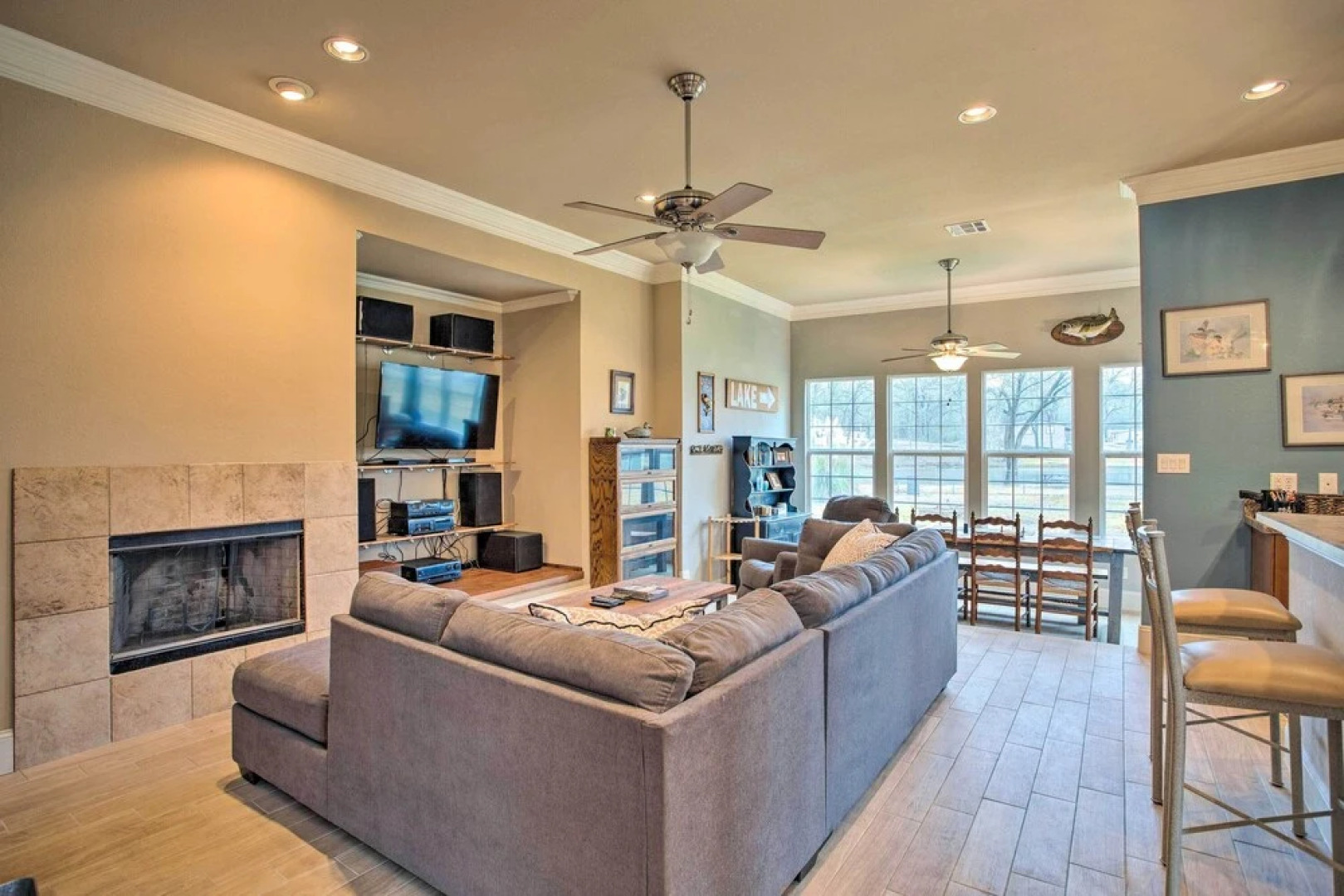 Cedar Creek Reservoir Home w/ Deck & Fire Pit!