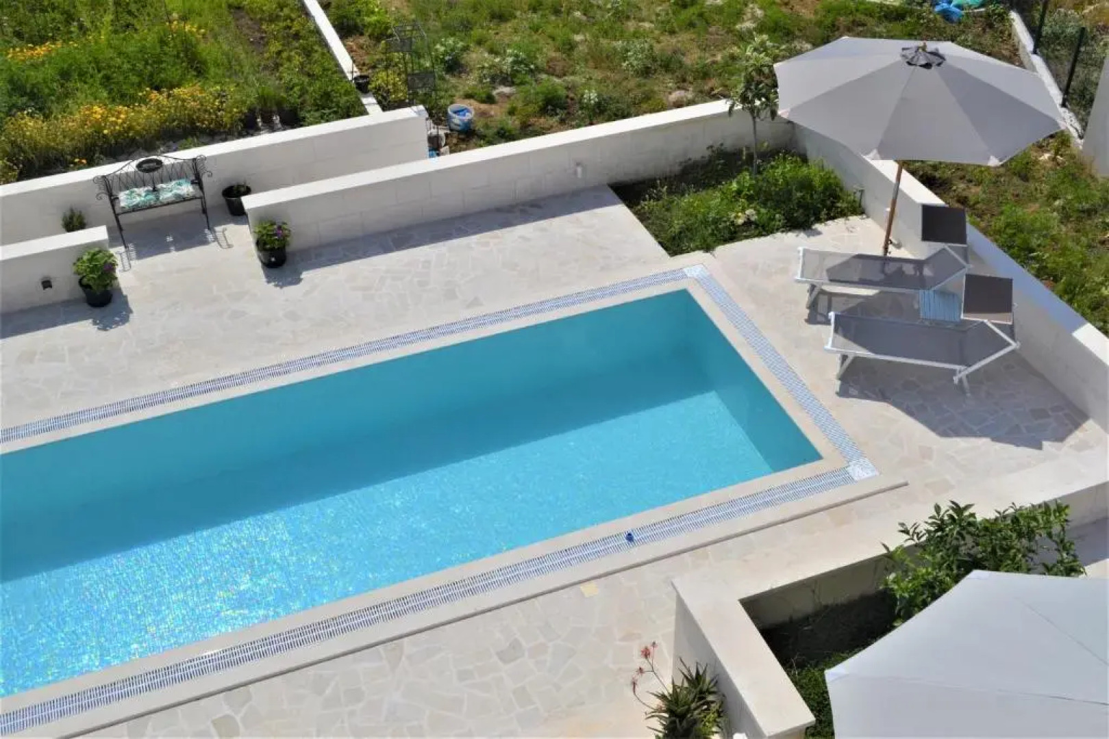 Sea view villa with a pool-3 apartments