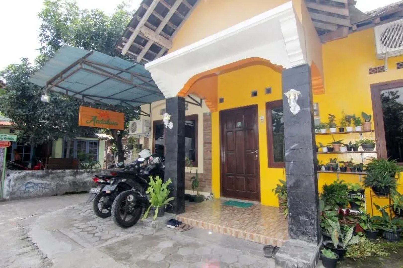 Andakara Homestay by ZUZU