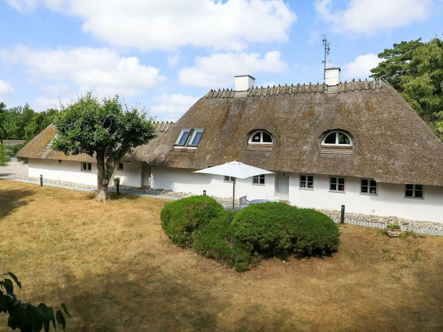 Rustic Holiday Home in Hovedstaden With Whirlpool