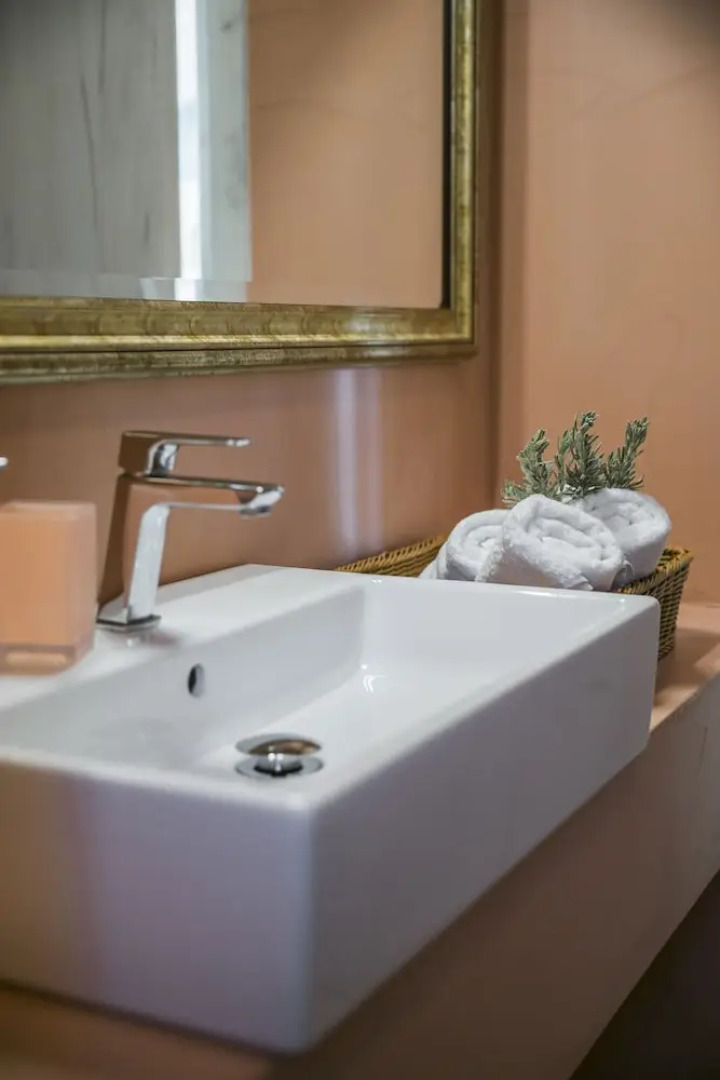 Apollonides Seafront Villa 1 “Aoede”