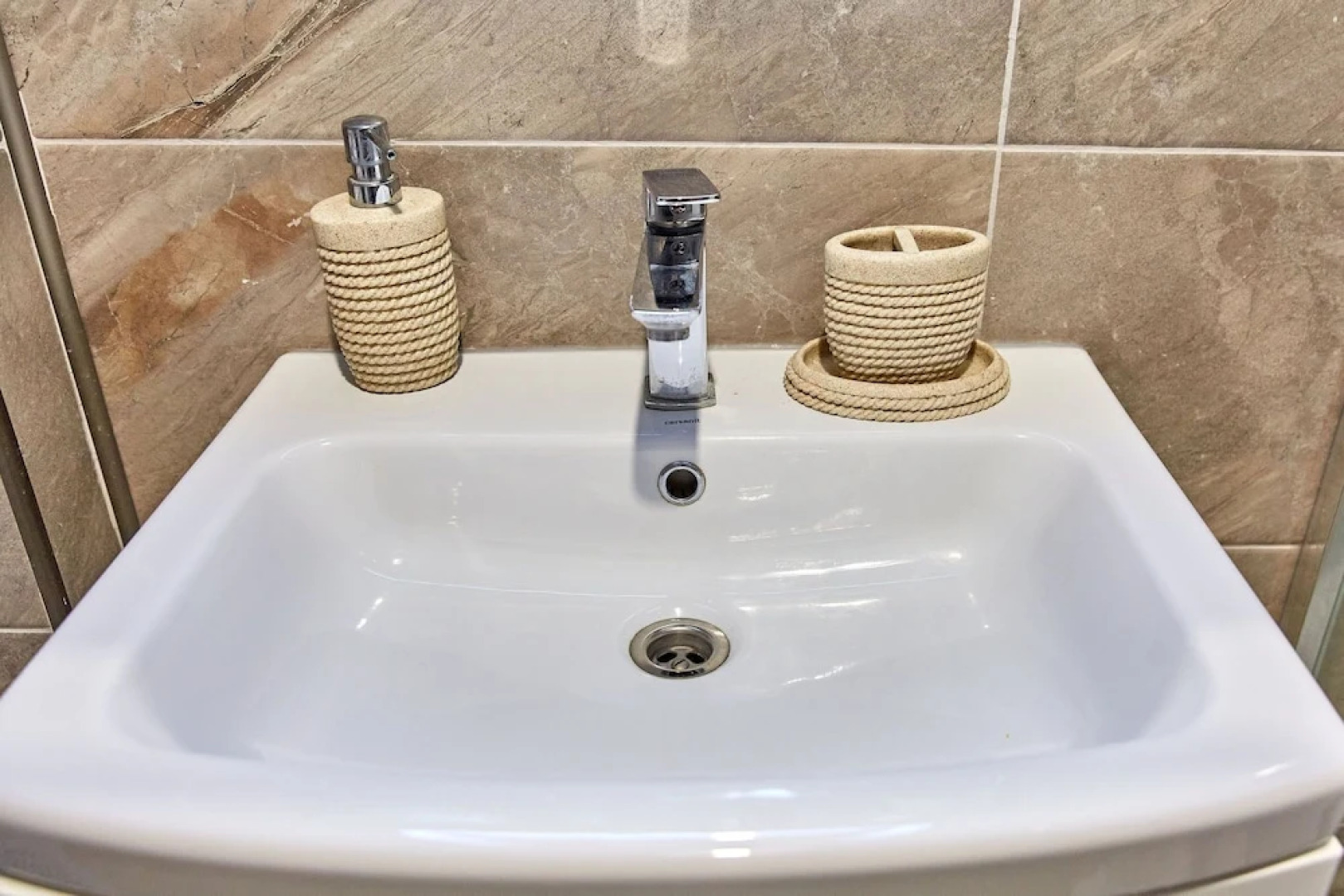 Apartamente Indigo Alezzi