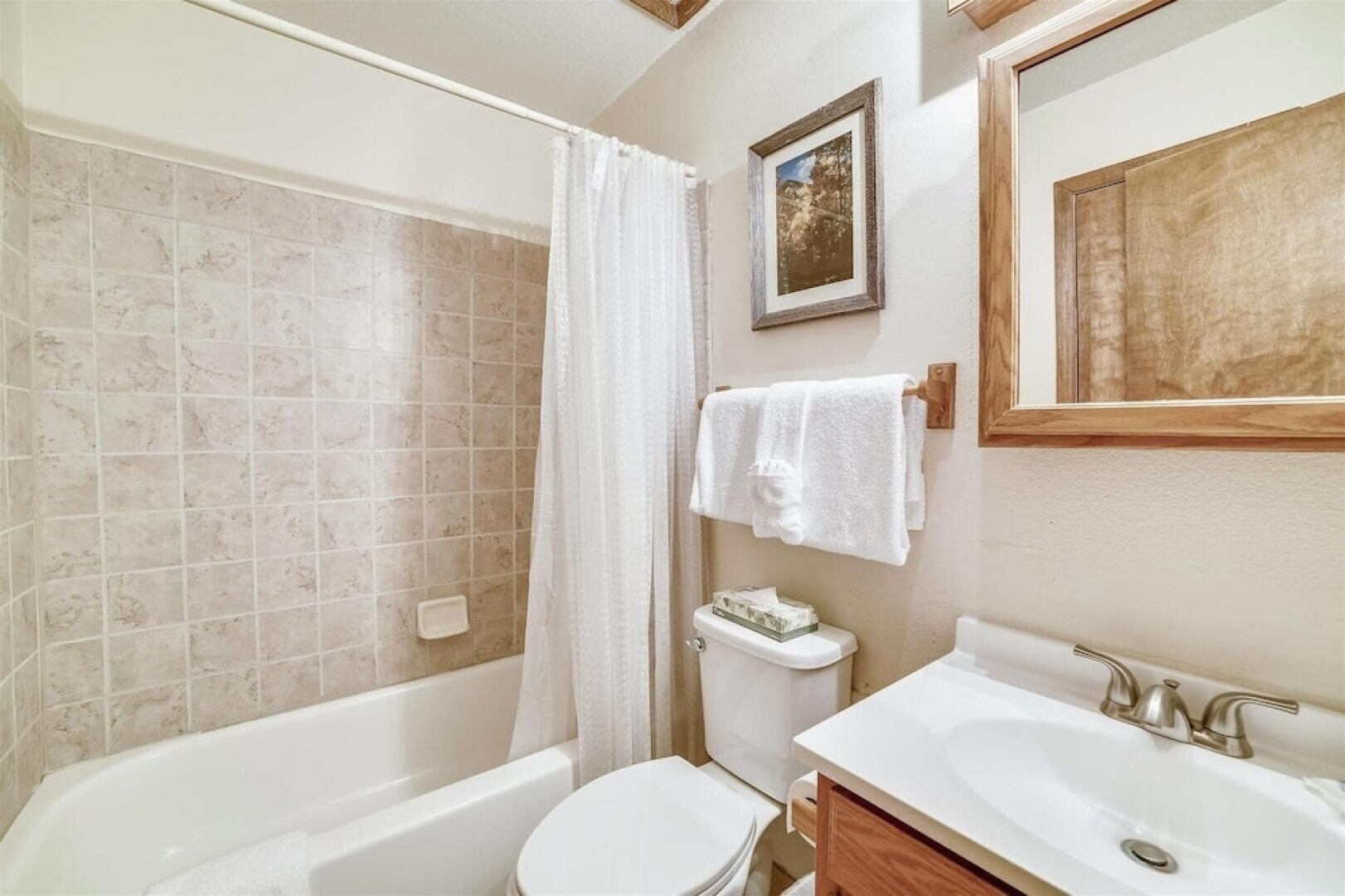 Mountainside  155a 2 Bedroom Condo by RedAwning