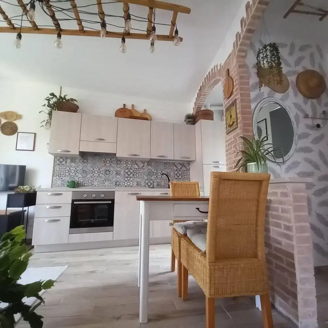 An Oasi for Traveller Close to the Lake and Lugano