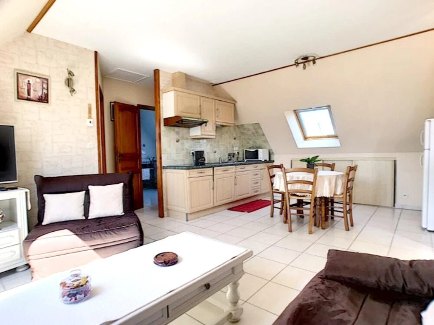 Apartment With one Bedroom in Tourville-sur-sienne, With Enclosed Garden and Wifi - 4 km From the Beach