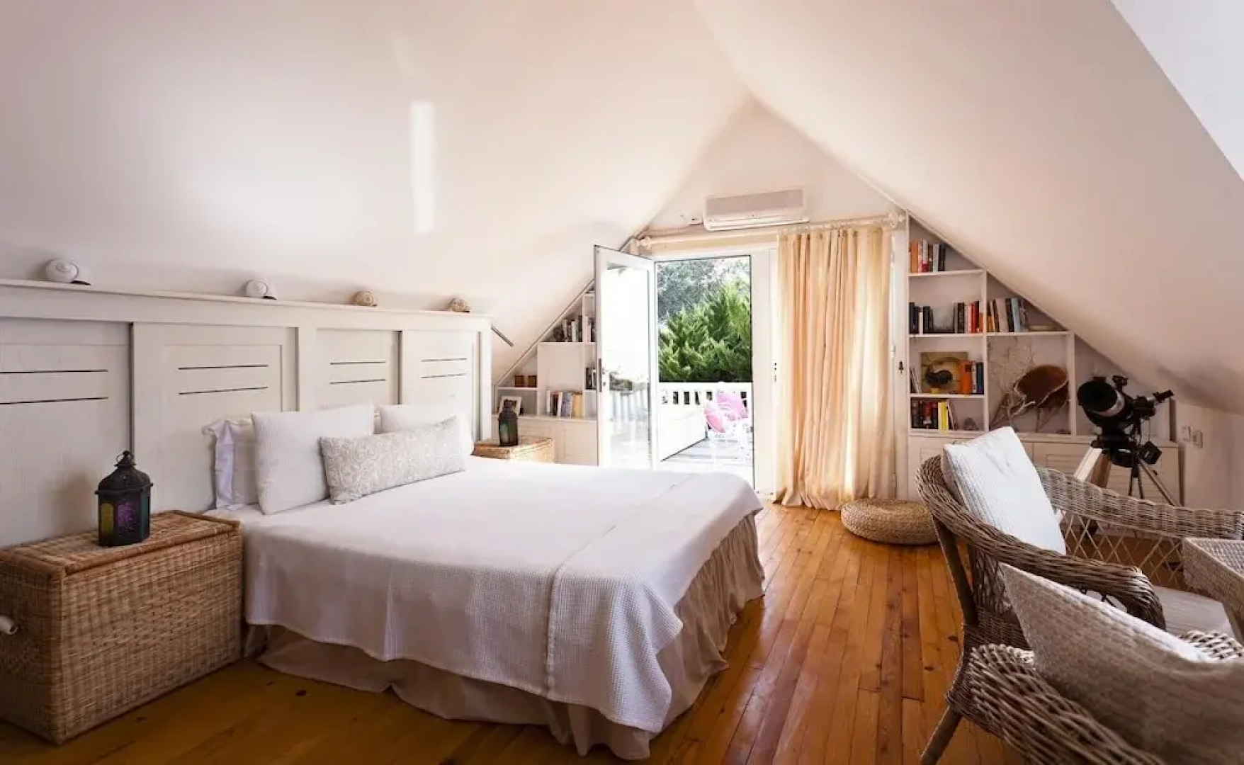 Waterfront Cottage in Ta l ca