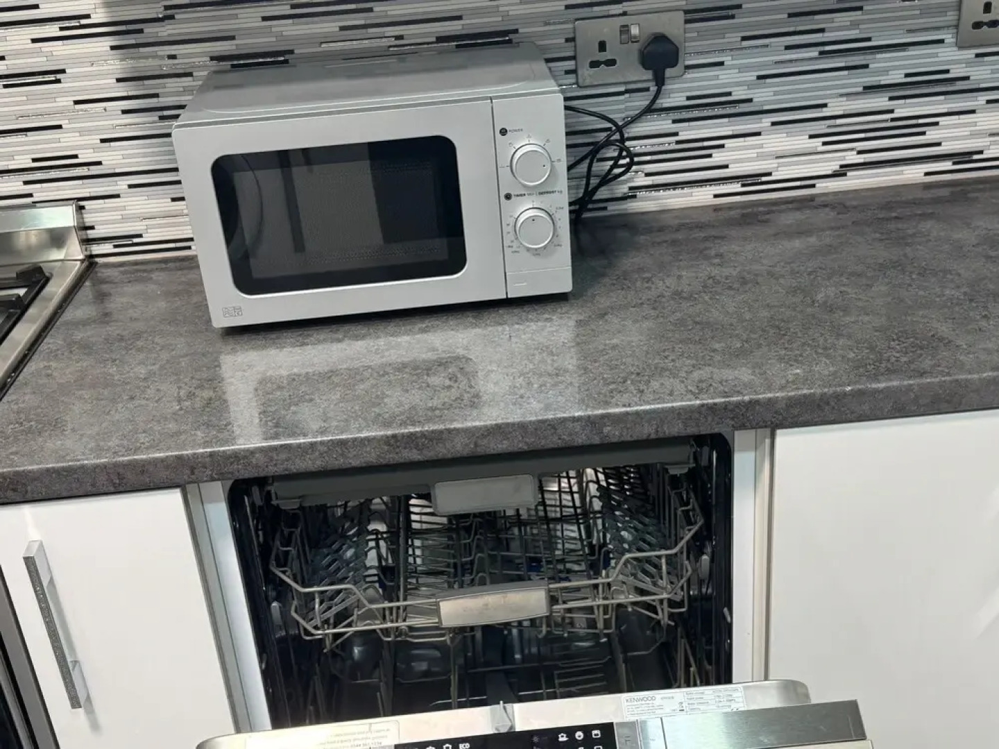 Cozy 4-bed Room Apartments in Birmingham