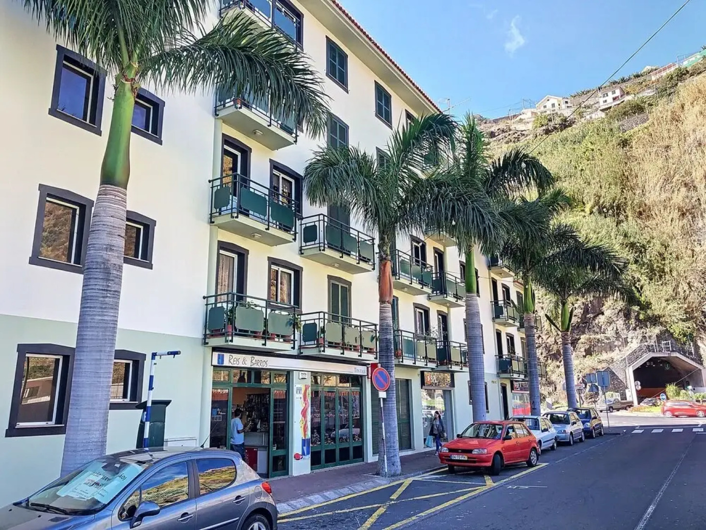 Sea N' Sun Apartment