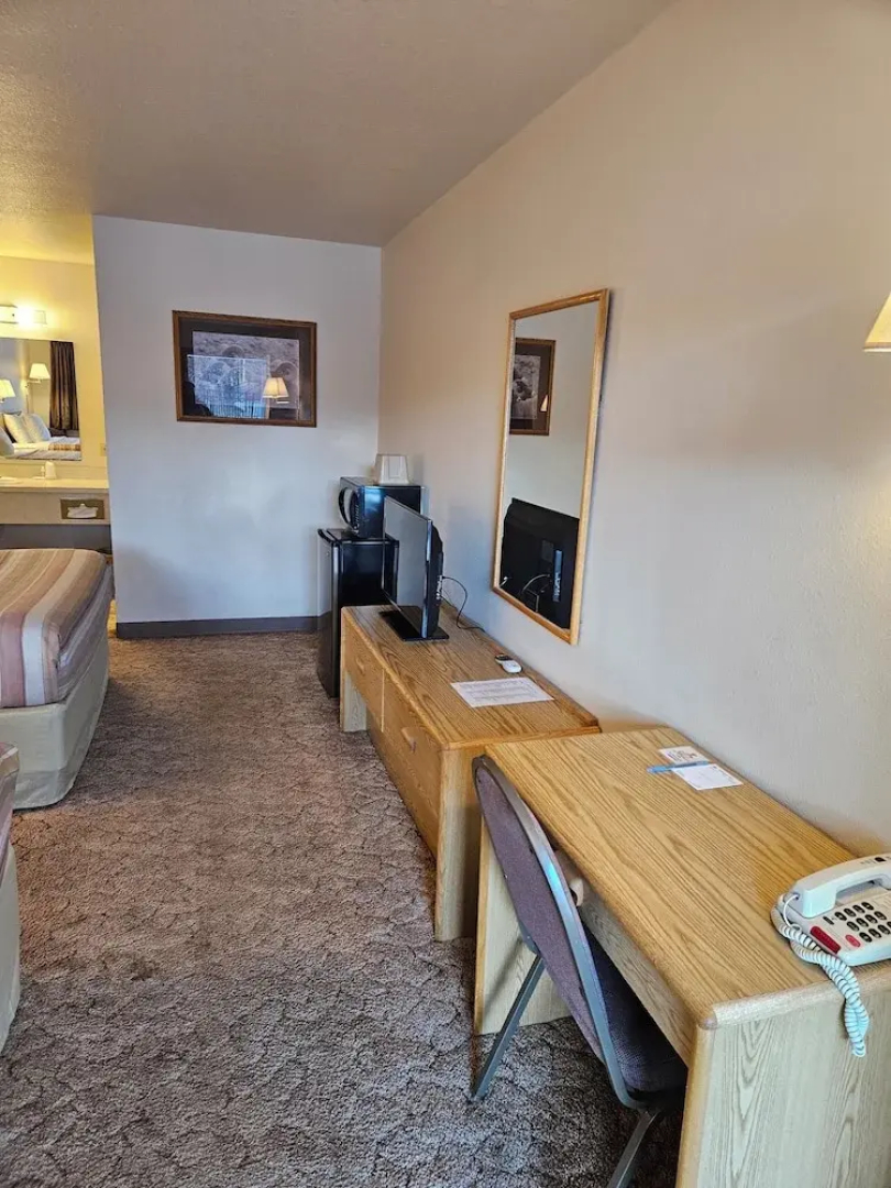 Yellowstone River Motel