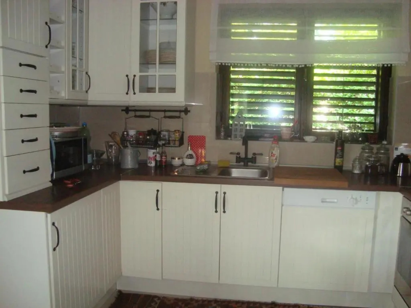 WéBER 3 HáLóSZOBáS HáZ