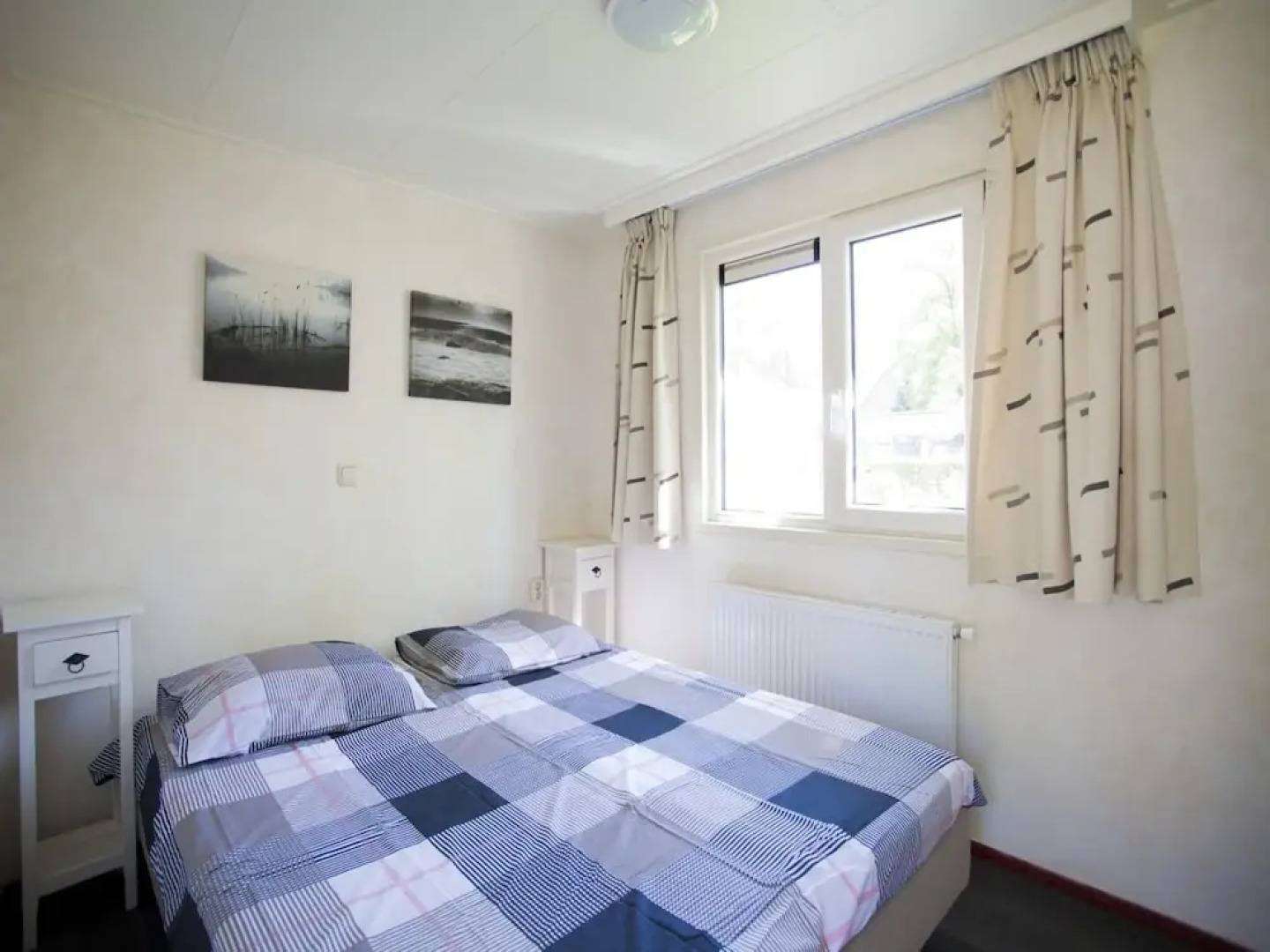 Nice Chalet on a Holiday Park 25 km From Amsterdam