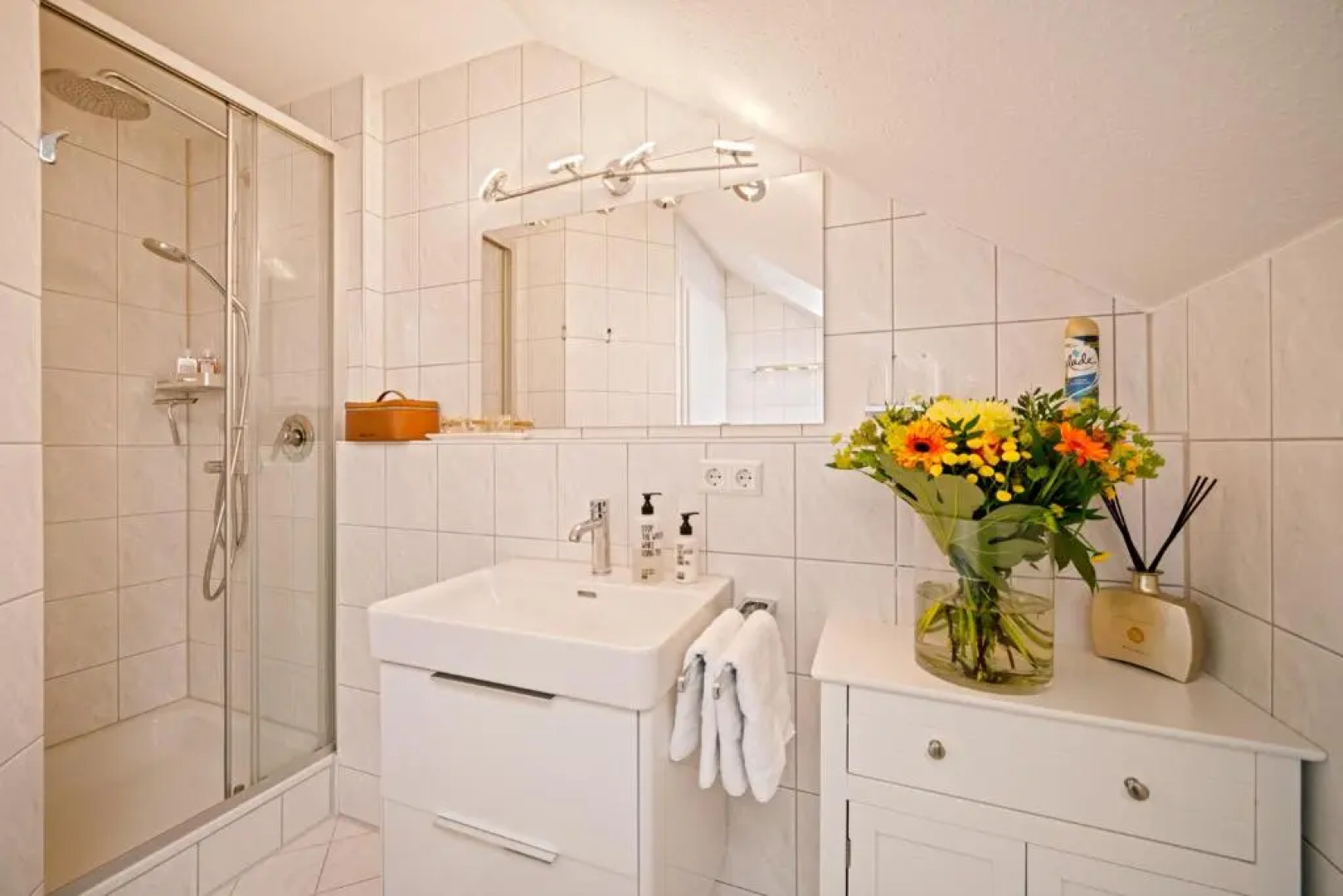 Wohlfühl-Apartment Irisblüte mit Privatstrand