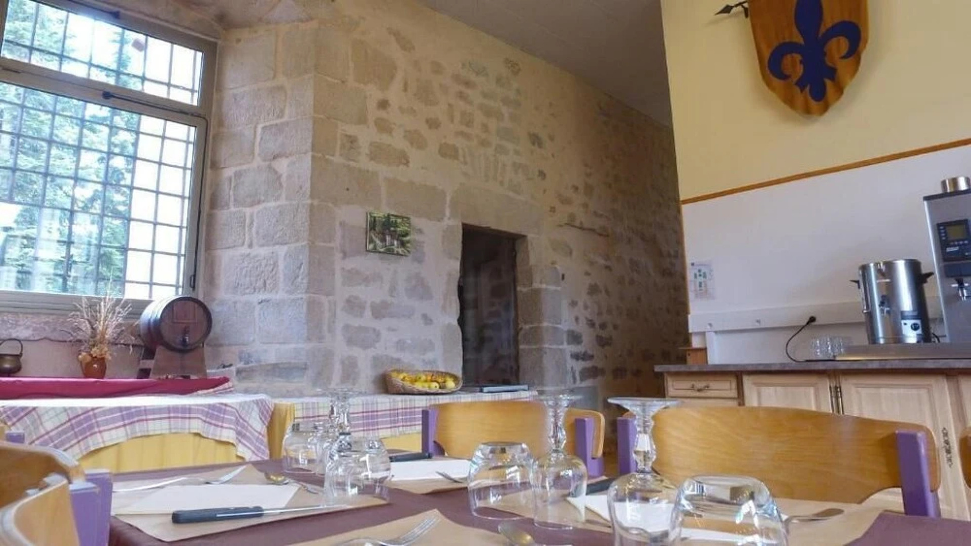 VVF Château sur la Vienne Lac de Vassivière, Nedde