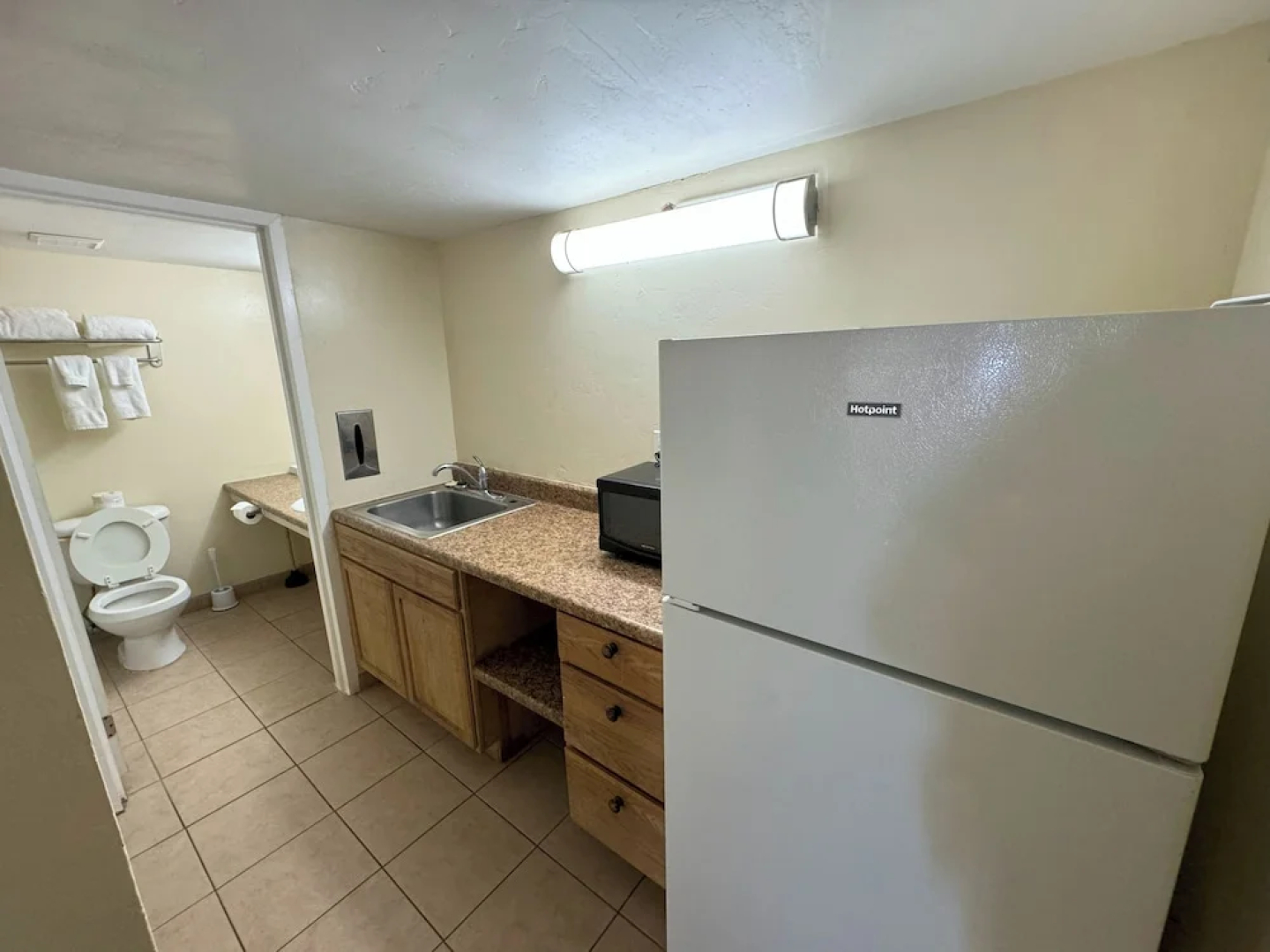 Big Chile Inn & Suites