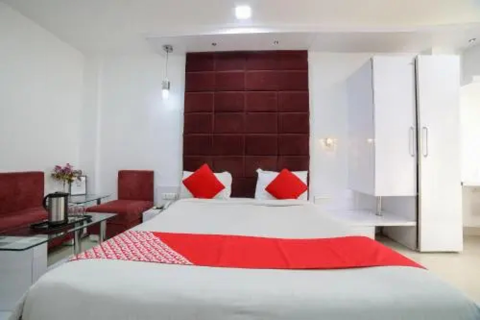 OYO 29220 Hotel Siddharth