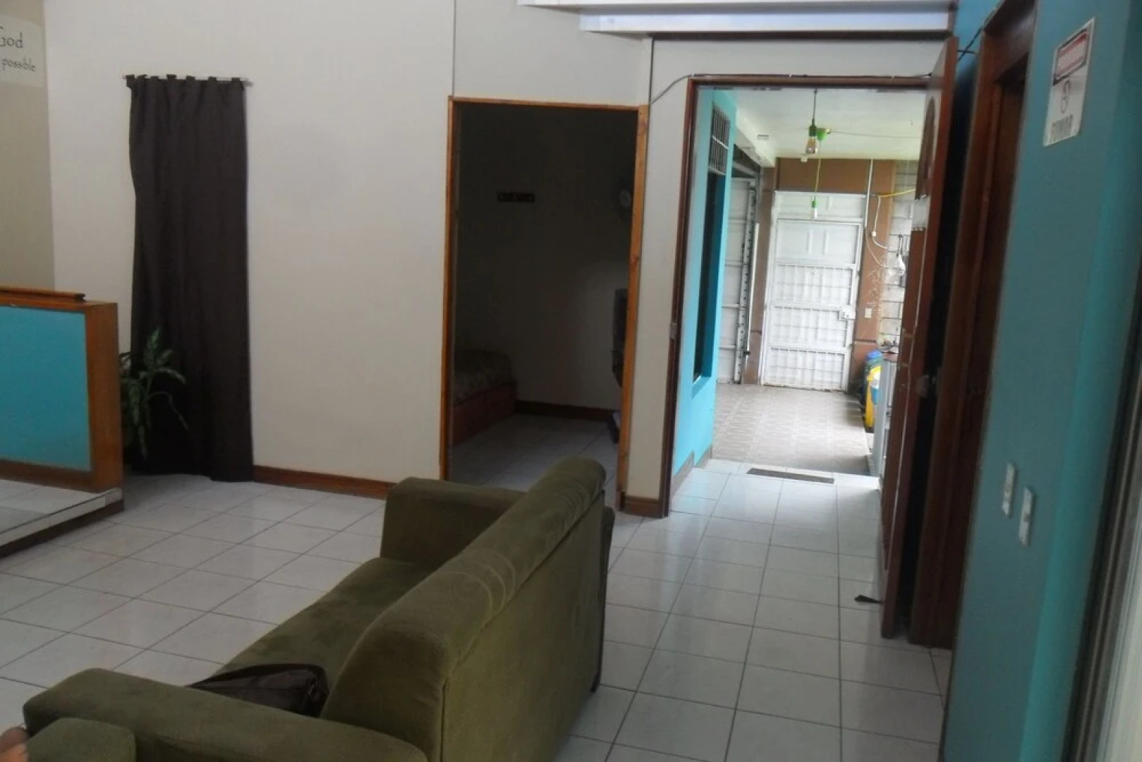 Green Country Hotel - Hostel