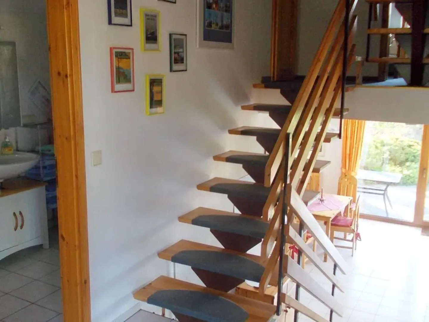 Sunlit Holiday Home near Town Center in Marlow