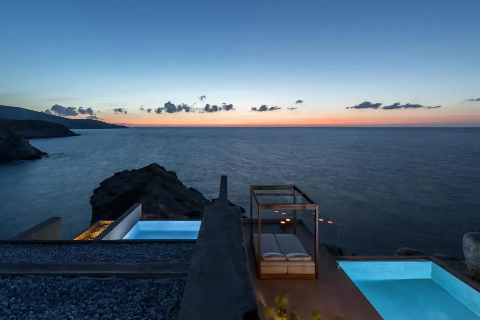 Acro Wellness Suites - Adults Only