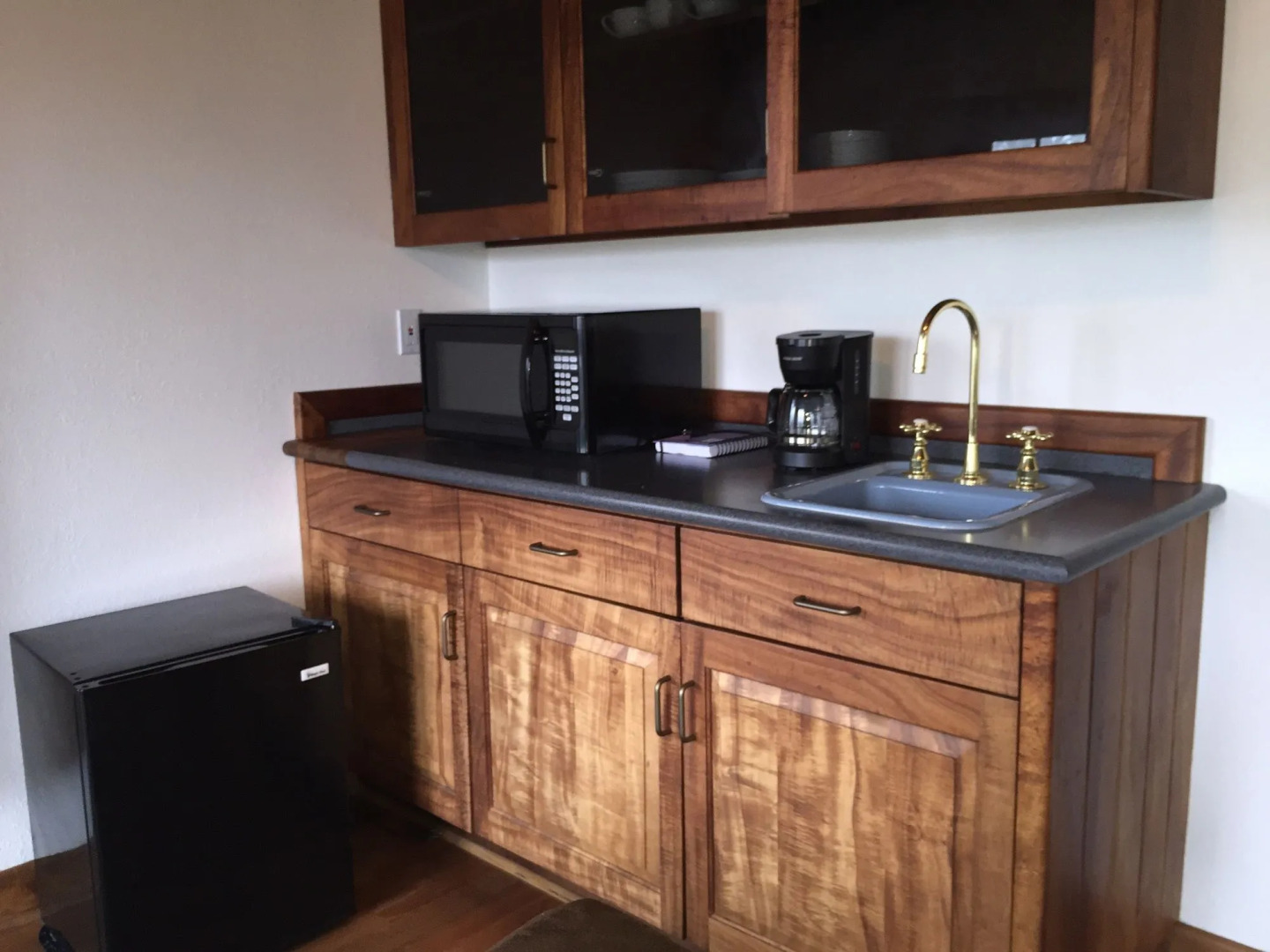 Volcano Acres Ranch B&B