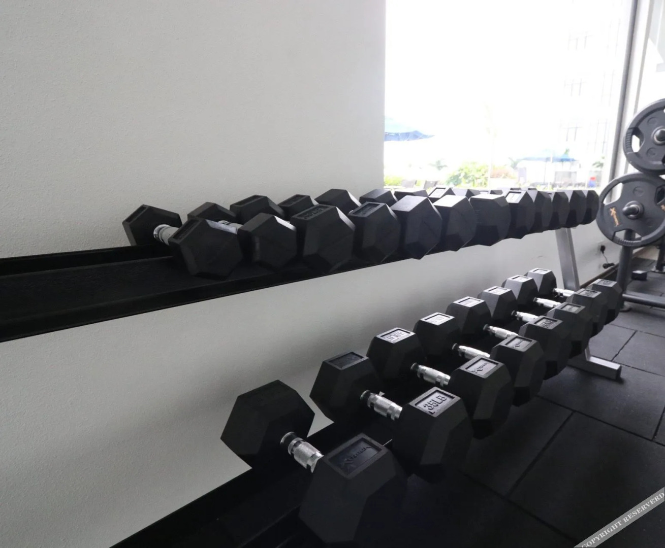 D Pristine Family Suites By Holi