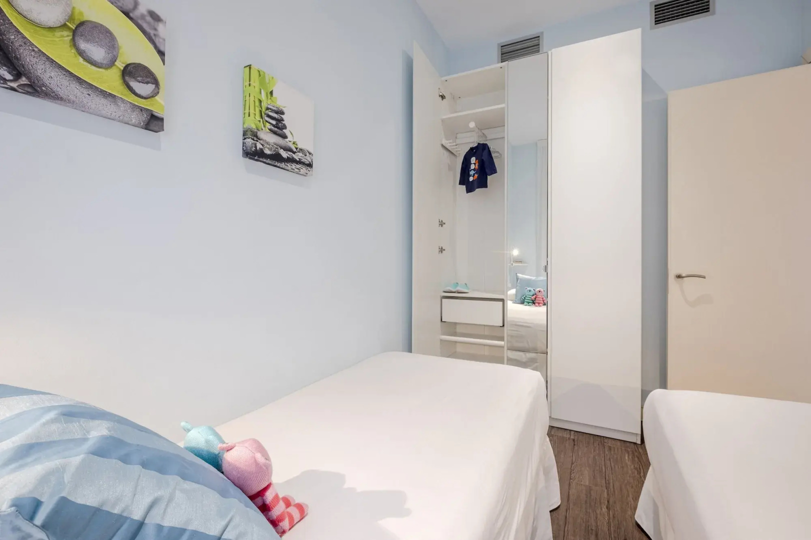 Aspasios Catedral Apartments