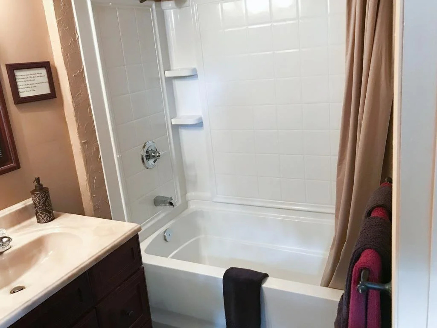 Vinifera, The Inn on Winery Row