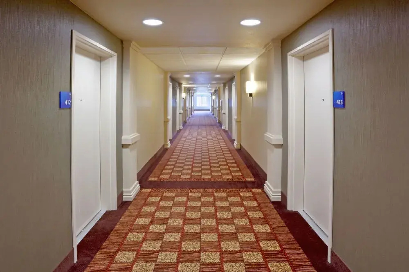 Holiday Inn Express Hotel & Suites Chehalis - Centralia