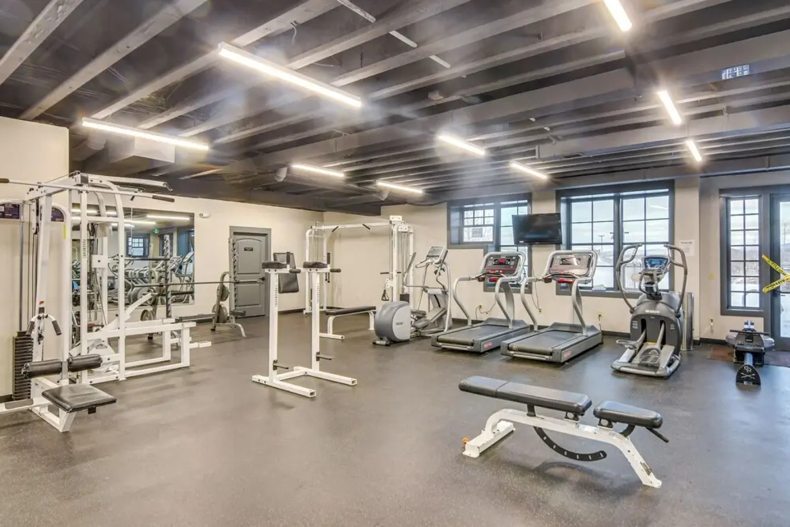 Ski-in/ski-out Granby Ranch Condo w/ Pool Access