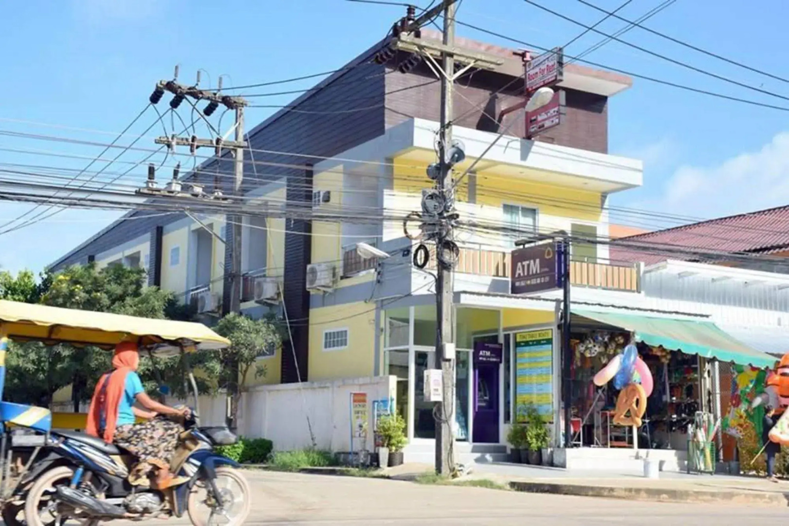 Lanta Sun Smile Place