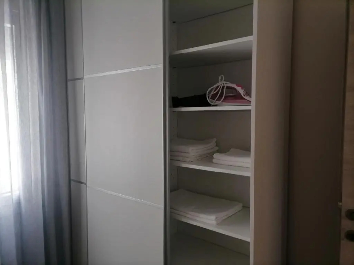Petrani Suite 1