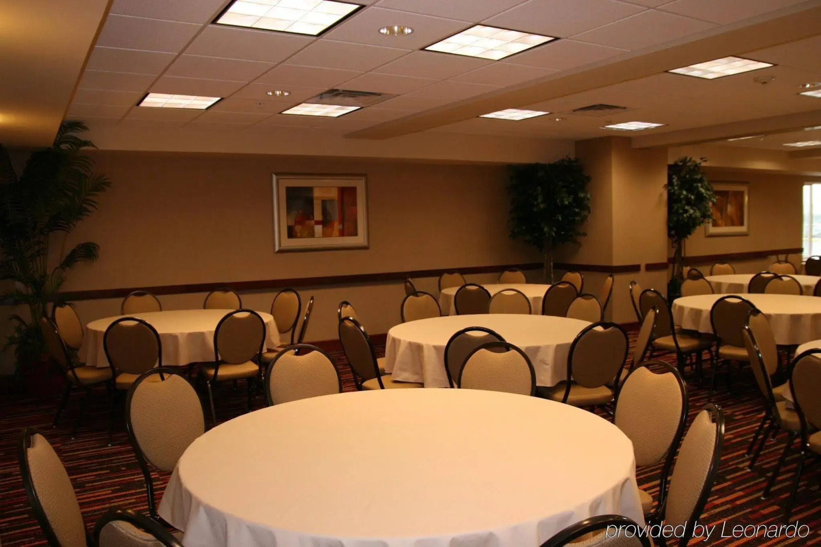 Holiday Inn Express Chehalis-Centralia by IHG