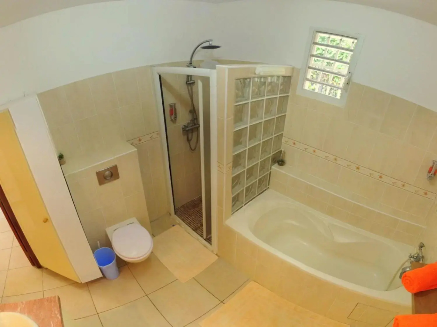 Appartement Camillia, 41m2 et son jardin privatif.