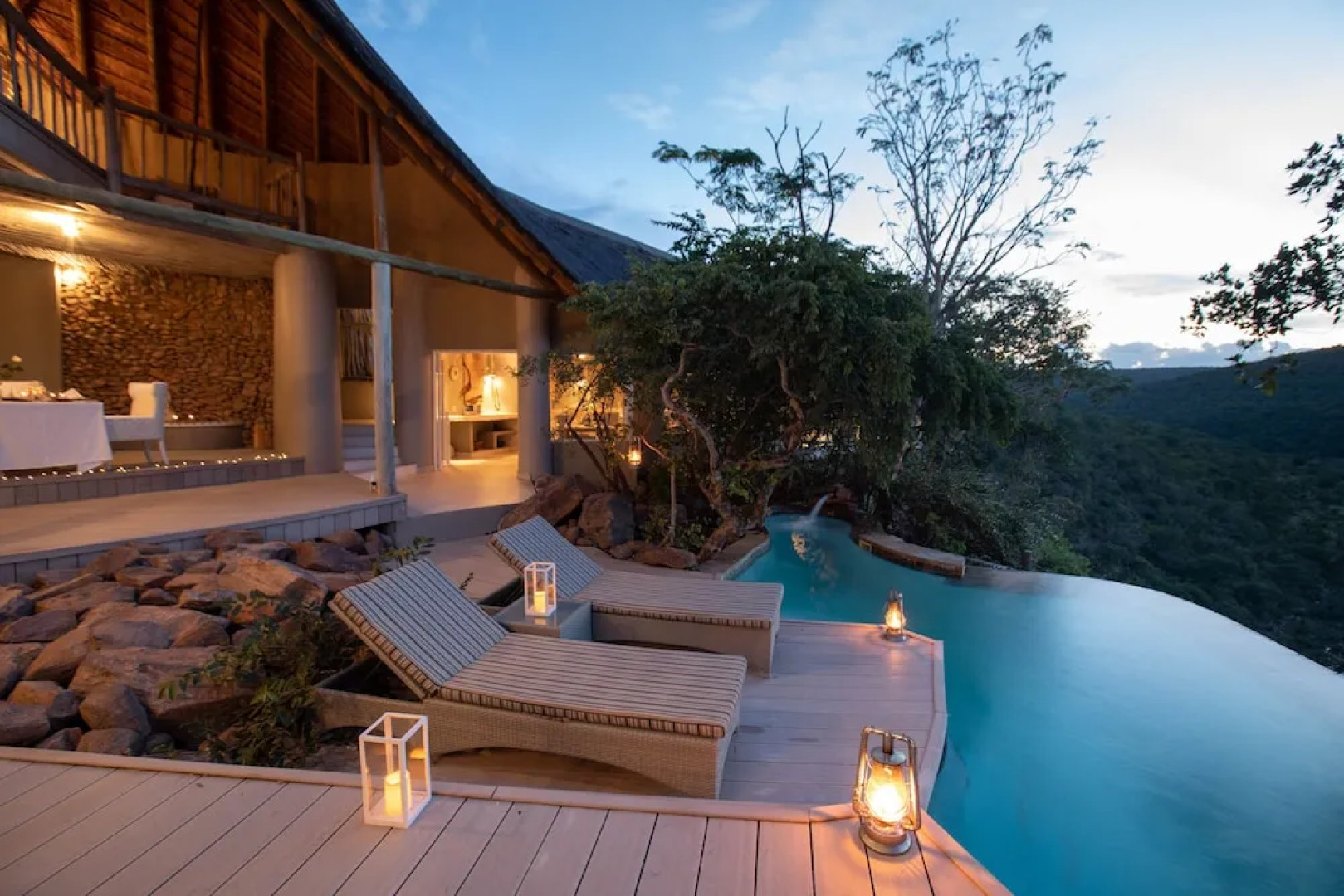 Clifftop Exclusive Safari Hideaway Lodge - All Inclusive